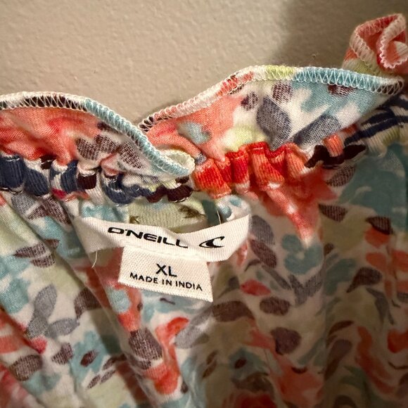 O'Neill Smocked off the Shoulder Floral Top - Picture 5 of 7